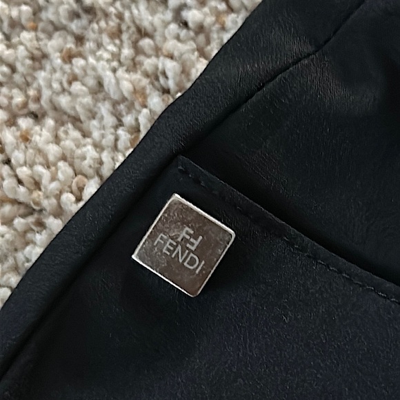 Fendi Authenticated Black Cotton Spandex Cropped Pants **Approx. Size 26**🔥🔥 - Picture 4 of 8